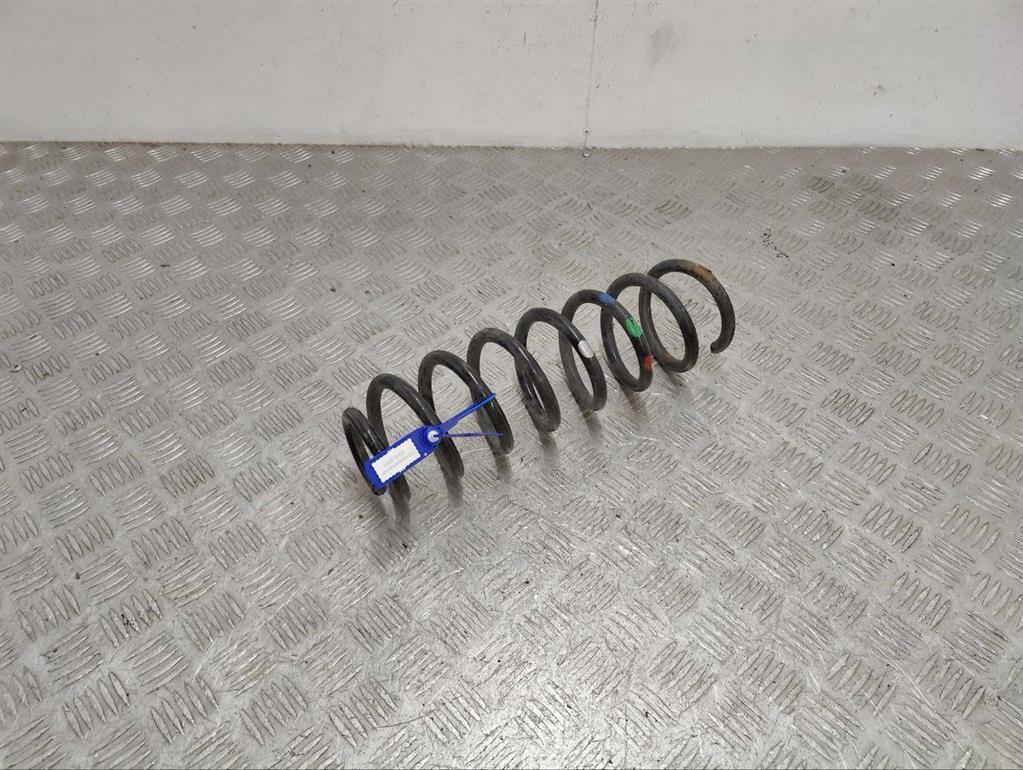 Пружина задняя