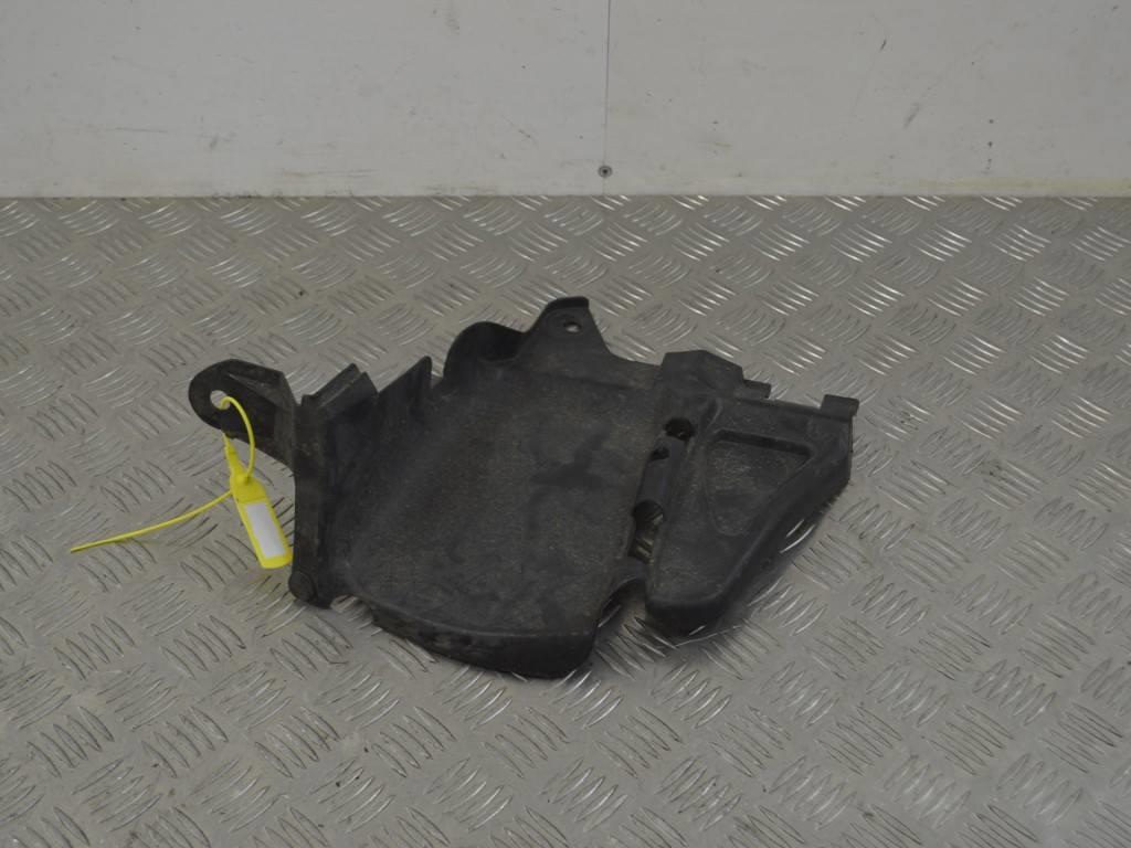 Пыльник двигателя