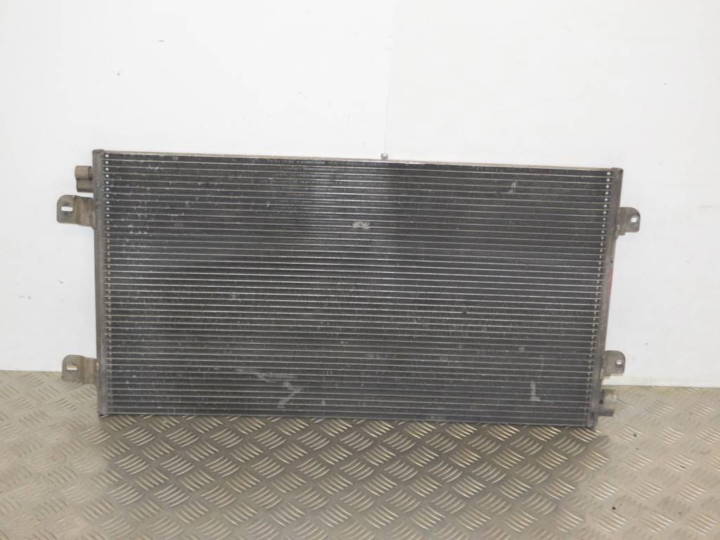 Радиатор кондиционера Renault Master 2 (1998-2010) 8200874798