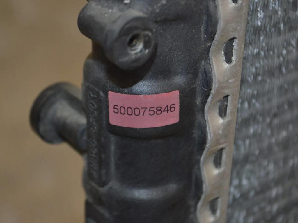 Радиатор (основной) Renault Clio 2 (1998-2005) 7700430647