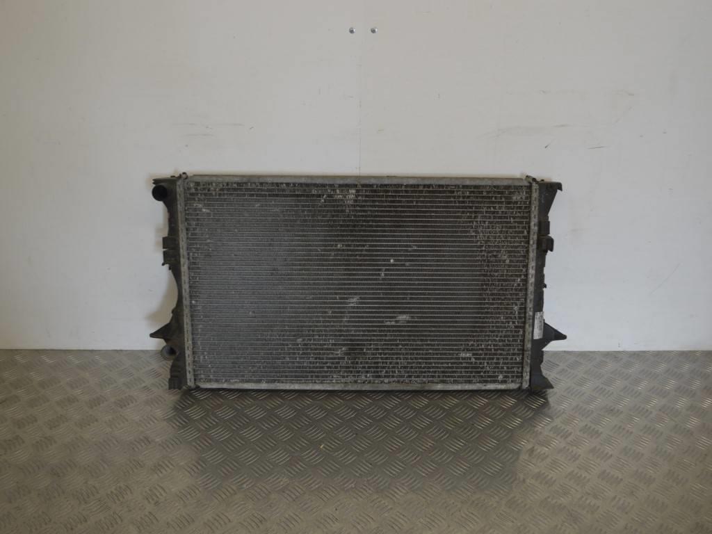 Радиатор (основной) Renault Laguna 2 (2001-2007) 8200008765