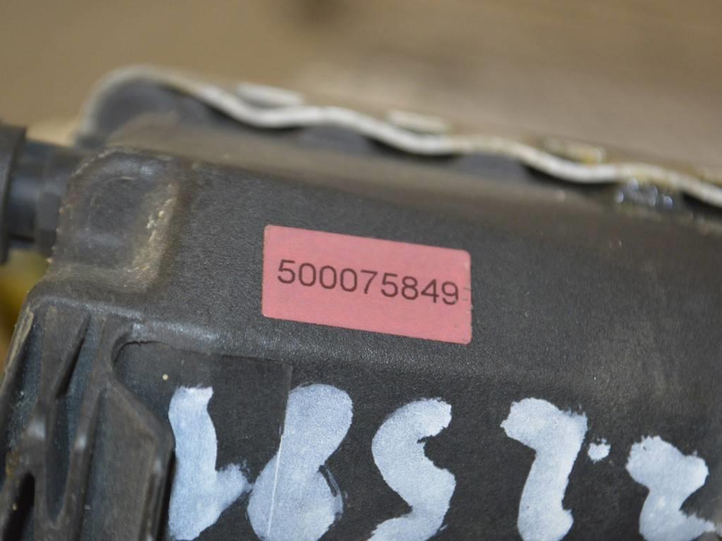 Радиатор (основной) Renault Laguna 2 (2001-2007)