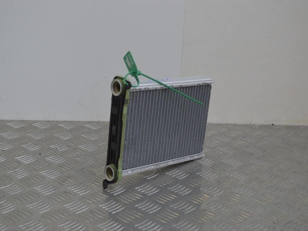 Радиатор отопителя (печки)