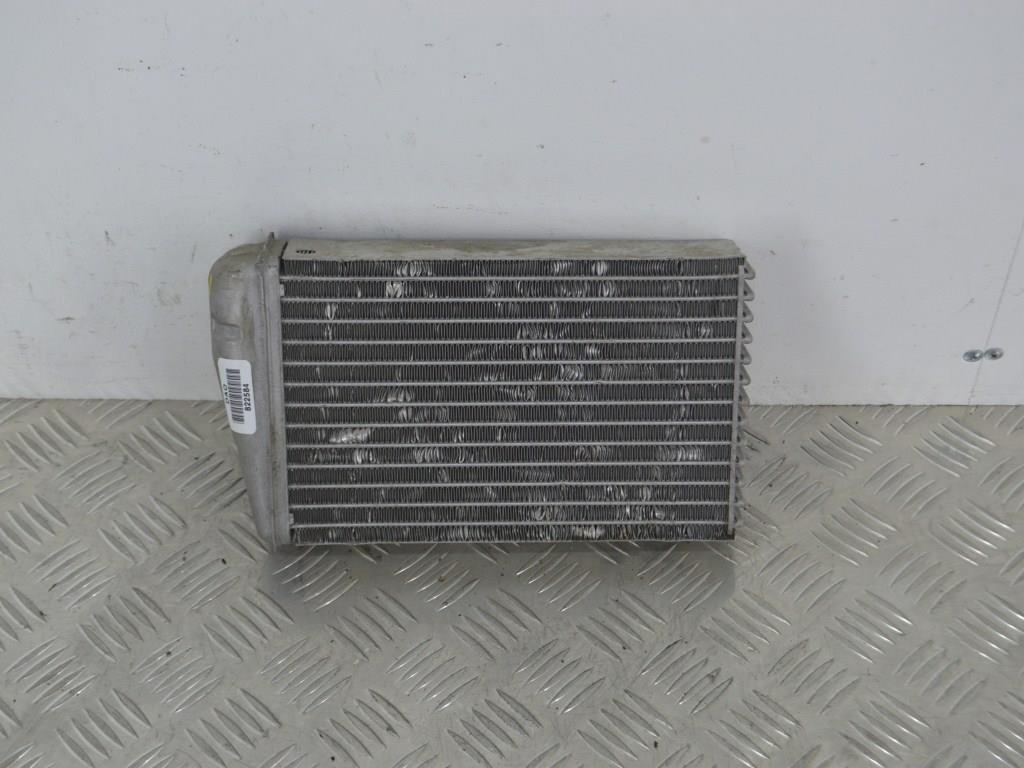 Радиатор отопителя (печки)
