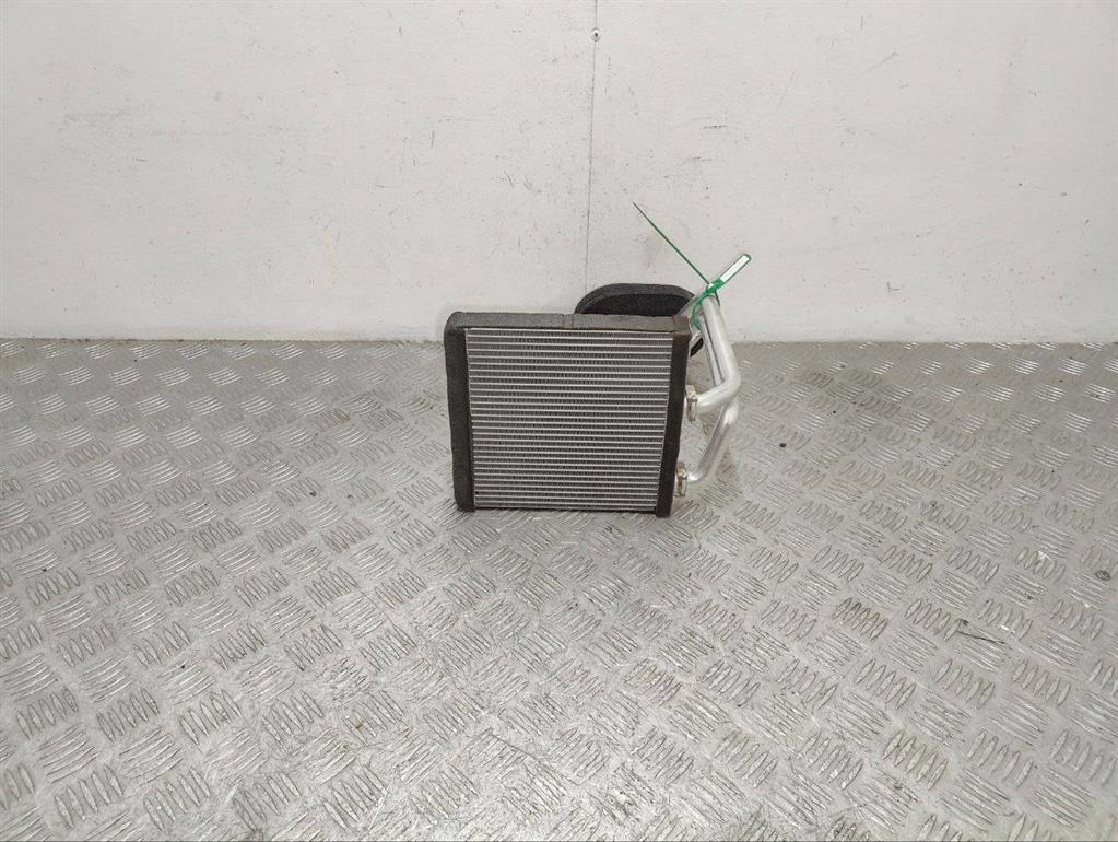 Радиатор отопителя (печки)