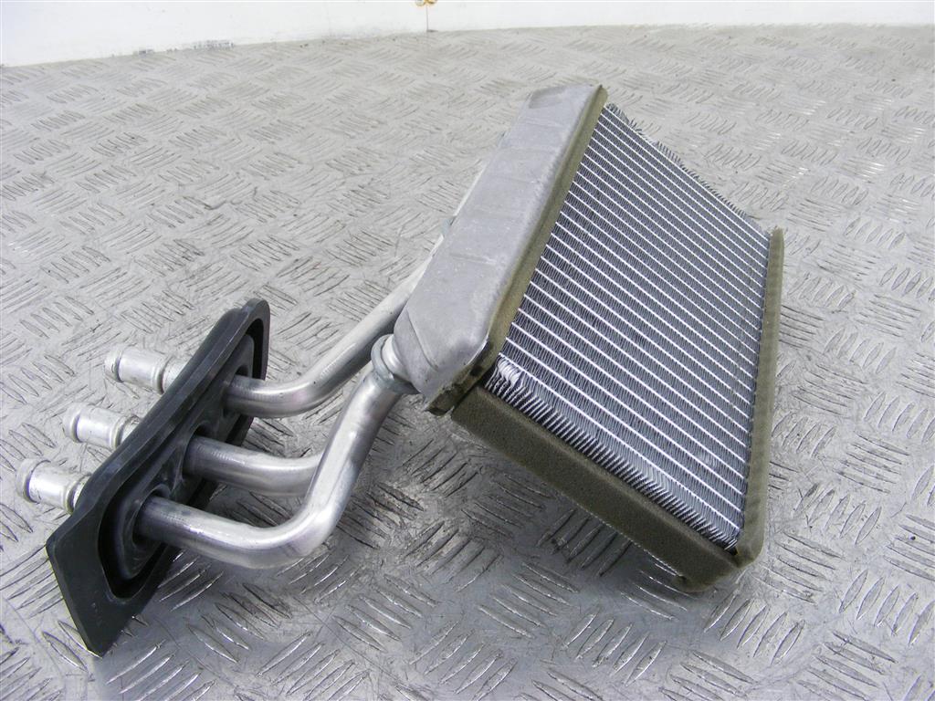 Радиатор отопителя (печки)