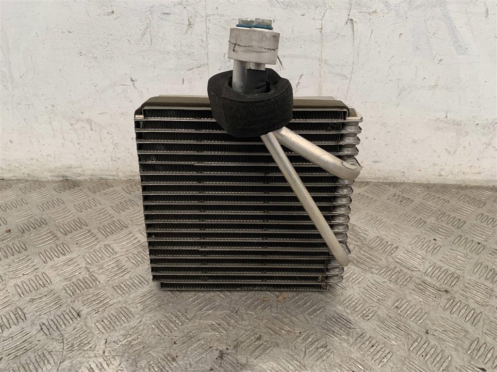 Радиатор отопителя (печки)