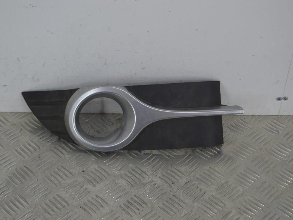 Рамка фары противотуманной правой Renault Espace 4 (2003-2010) G000180256