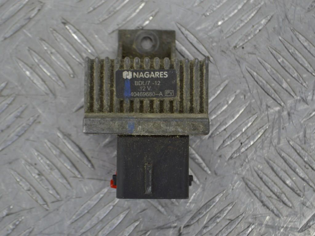 Реле накала свечей Renault Trafic 2 (2001-2006) 9640469680