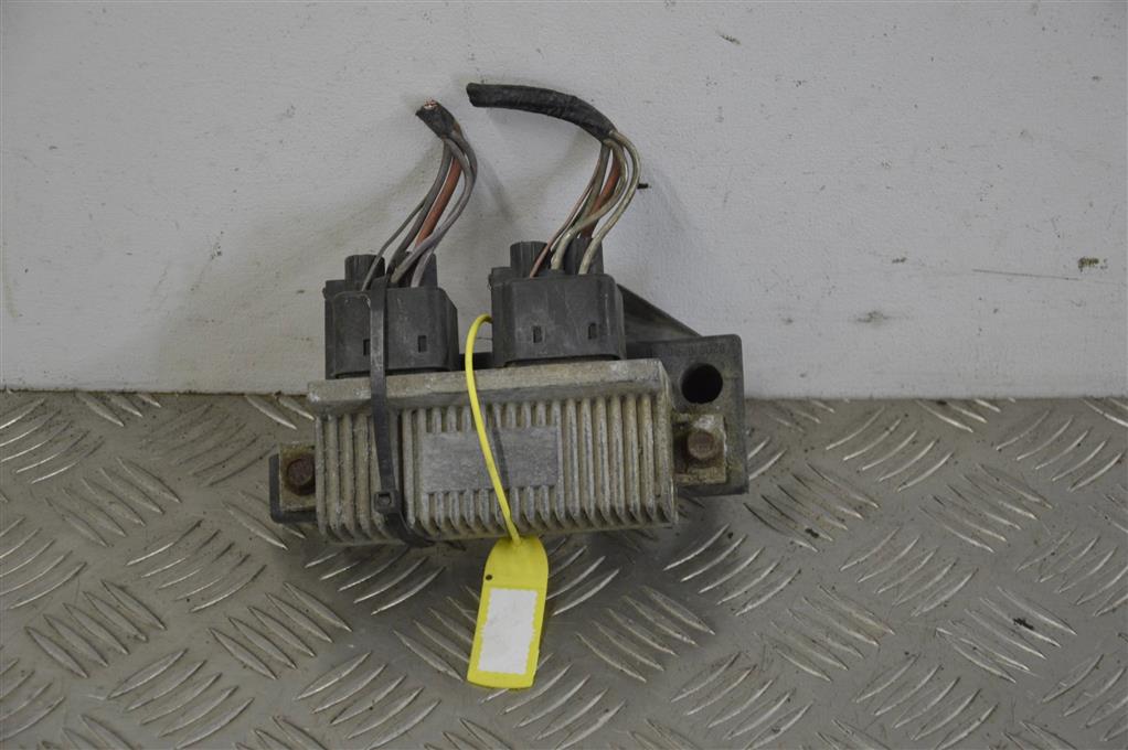 Реле накала свечей Renault Vel Satis (2001-2009) 8200054946