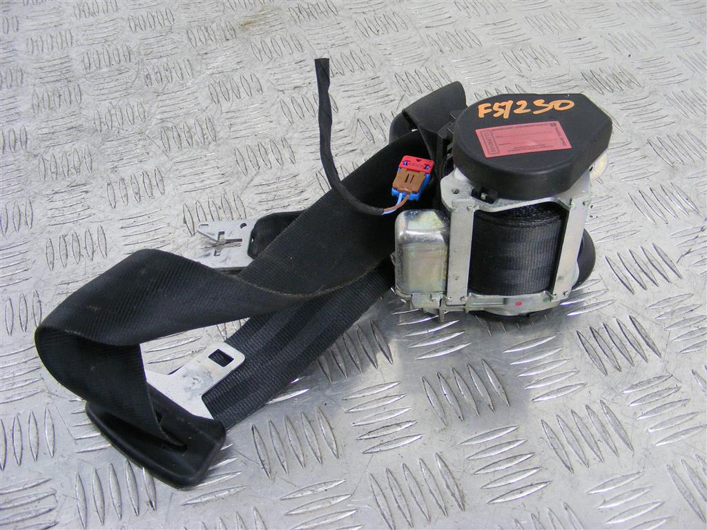 Ремень безопасности передний левый Renault Megane 3 (2008-2019) 868850008R