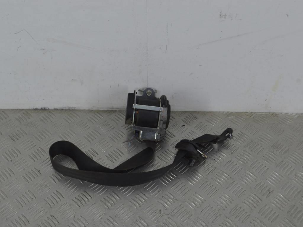 Ремень безопасности передний левый