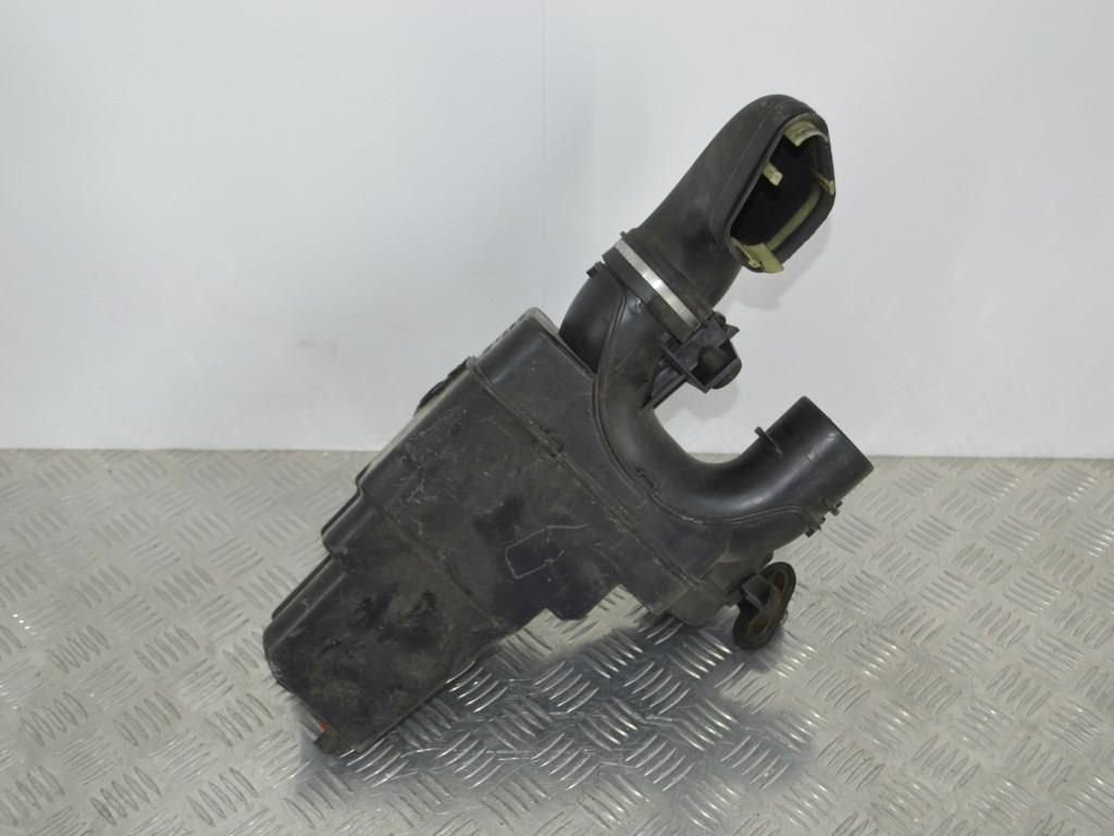 Резонатор воздушного фильтра