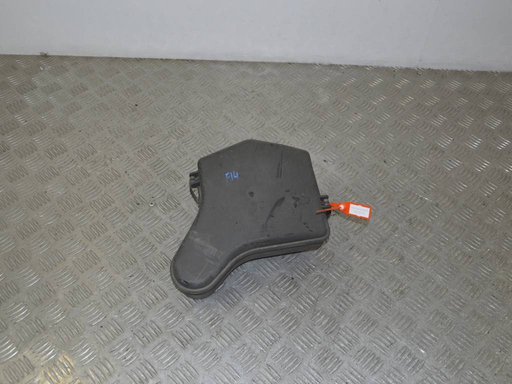 Резонатор воздушного фильтра