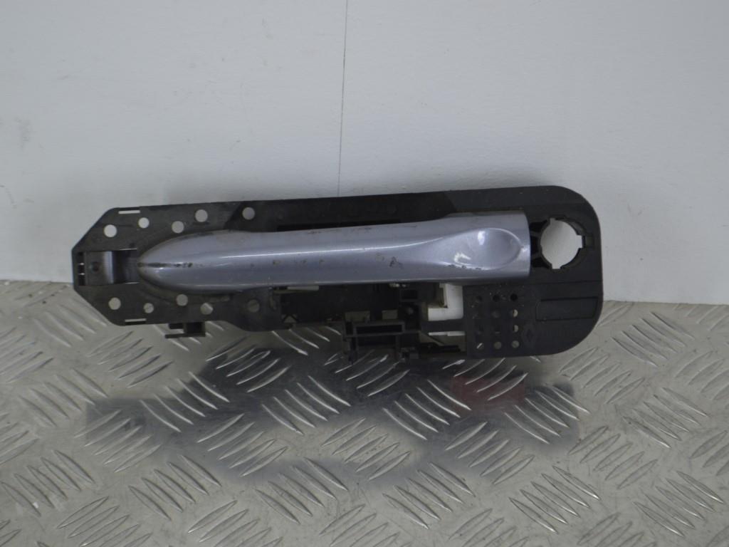 Ручка наружная передняя левая Renault Megane 3 (2008-2019) 806070032R