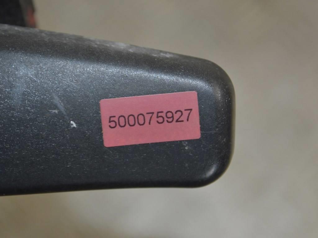 Ручка наружная передняя левая Renault Sandero 1 (2009-2014)