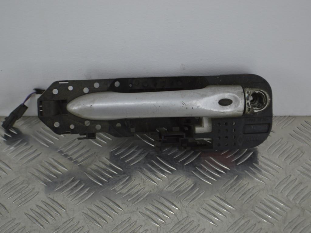 Ручка наружная передняя левая Renault Scenic 3 (2008-2015) 806070032R