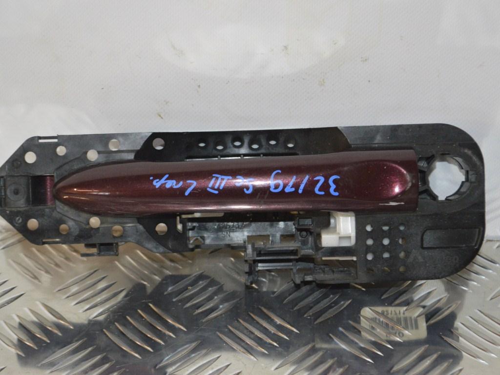 Ручка наружная передняя левая Renault Scenic 3 (2008-2015) 806070032R