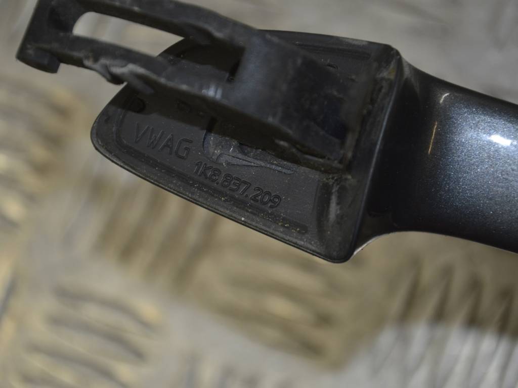 Ручка наружная передняя левая