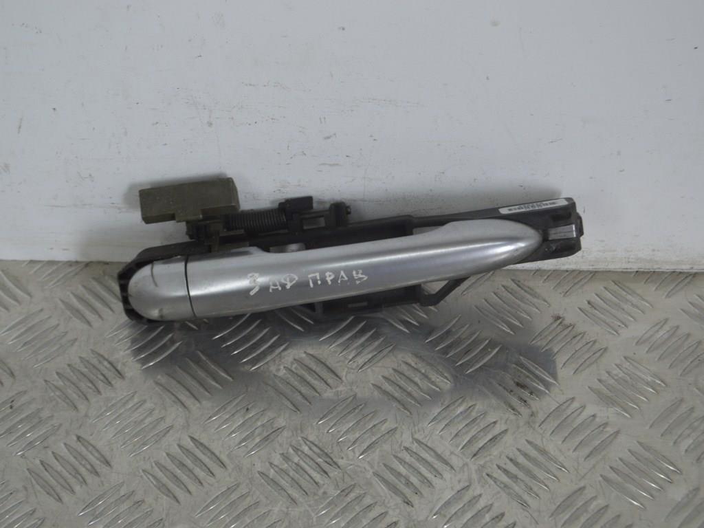 Ручка наружная передняя правая Renault Laguna 2 (2001-2007) 8200008431