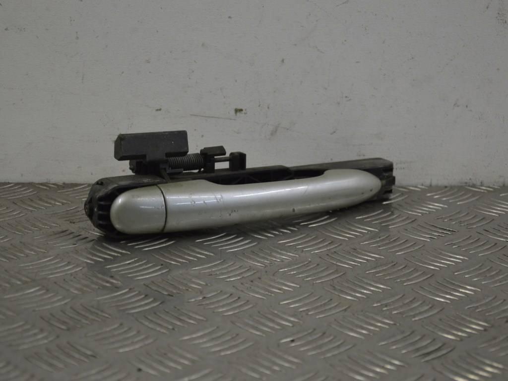 Ручка наружная передняя правая Renault Laguna 2 (2001-2007)