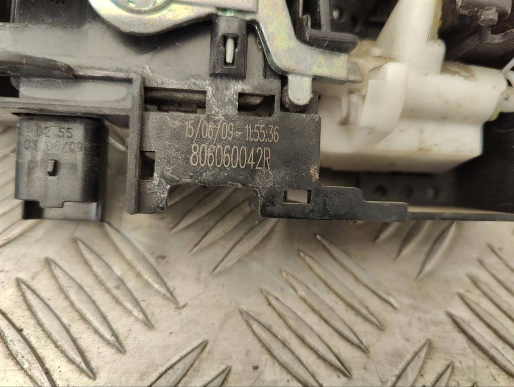 Ручка наружная передняя правая