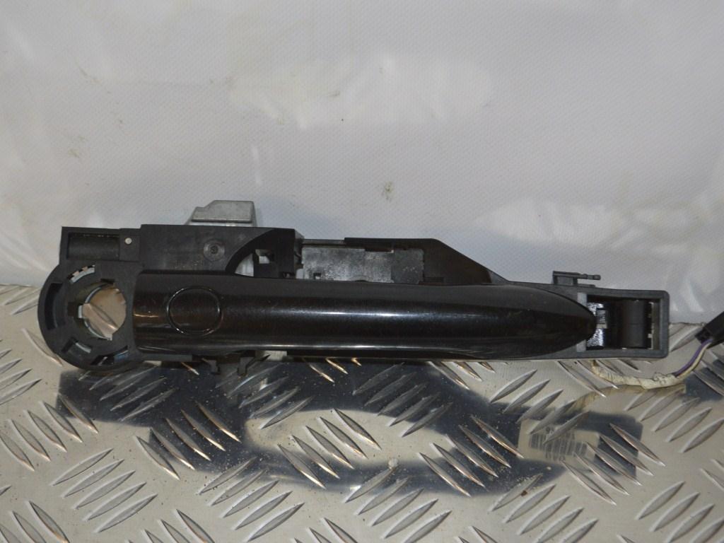 Ручка наружная задняя левая Renault Laguna 3 (2007-2015) 8200390052