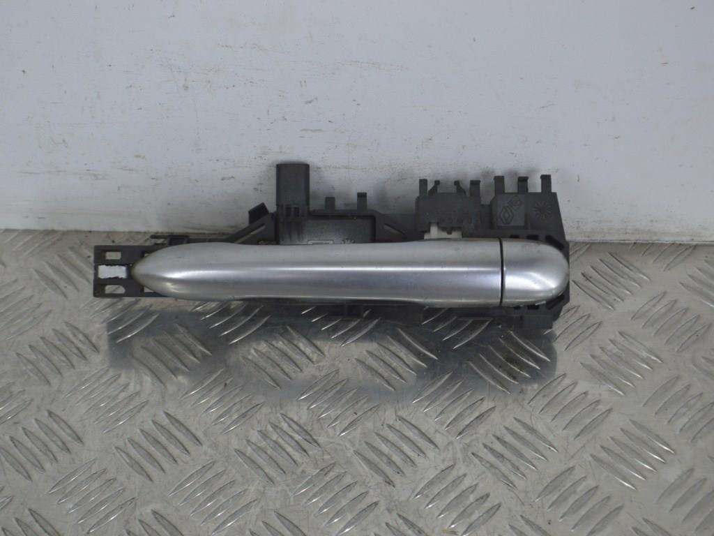 Ручка наружная задняя левая Renault Megane 2 (2002-2008) 8200028464