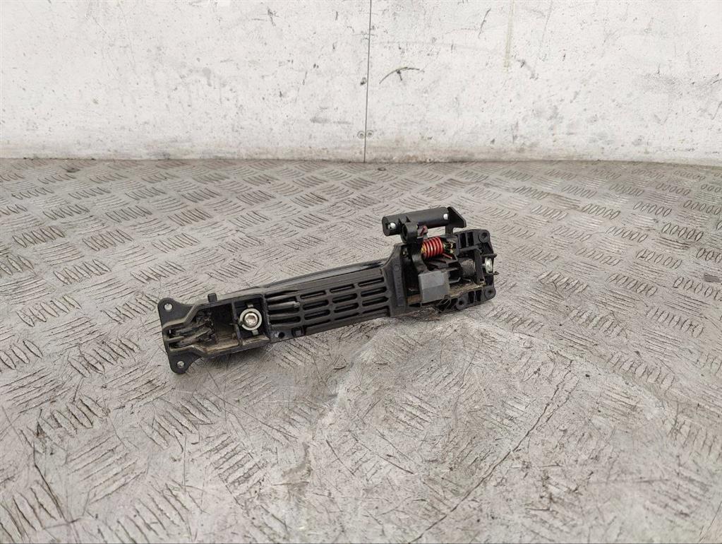 Ручка открывания багажника