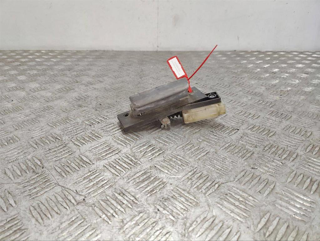 Ручка открывания багажника