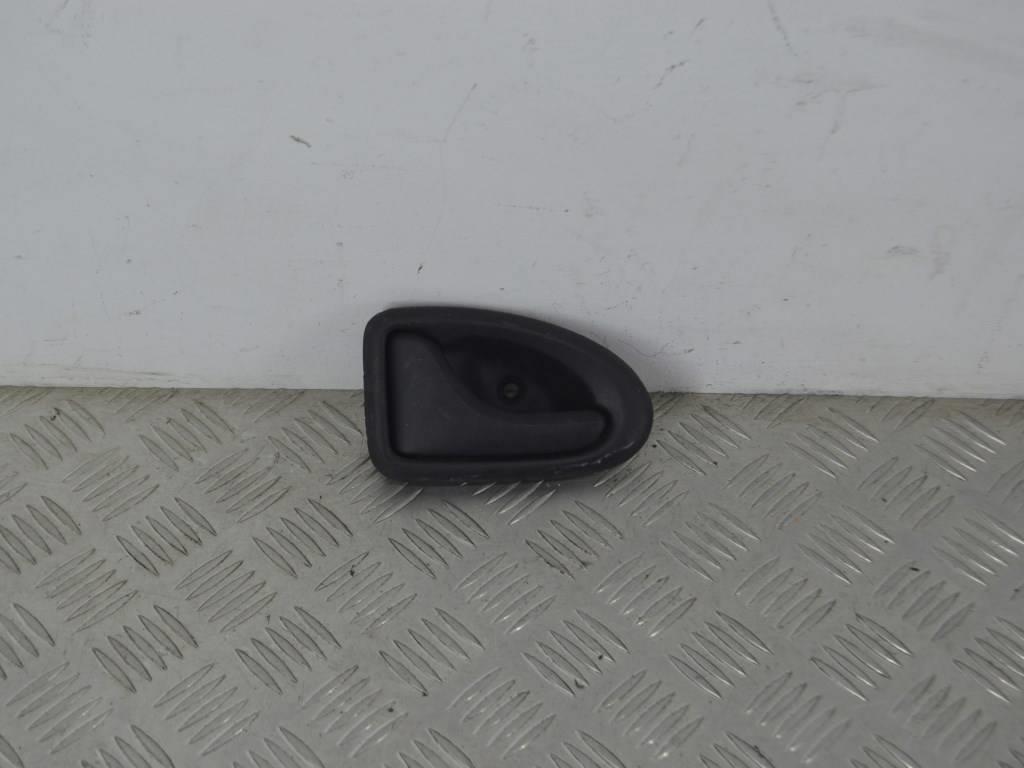 Ручка внутренняя передняя левая Renault Master 2 (1998-2010) 7700830078