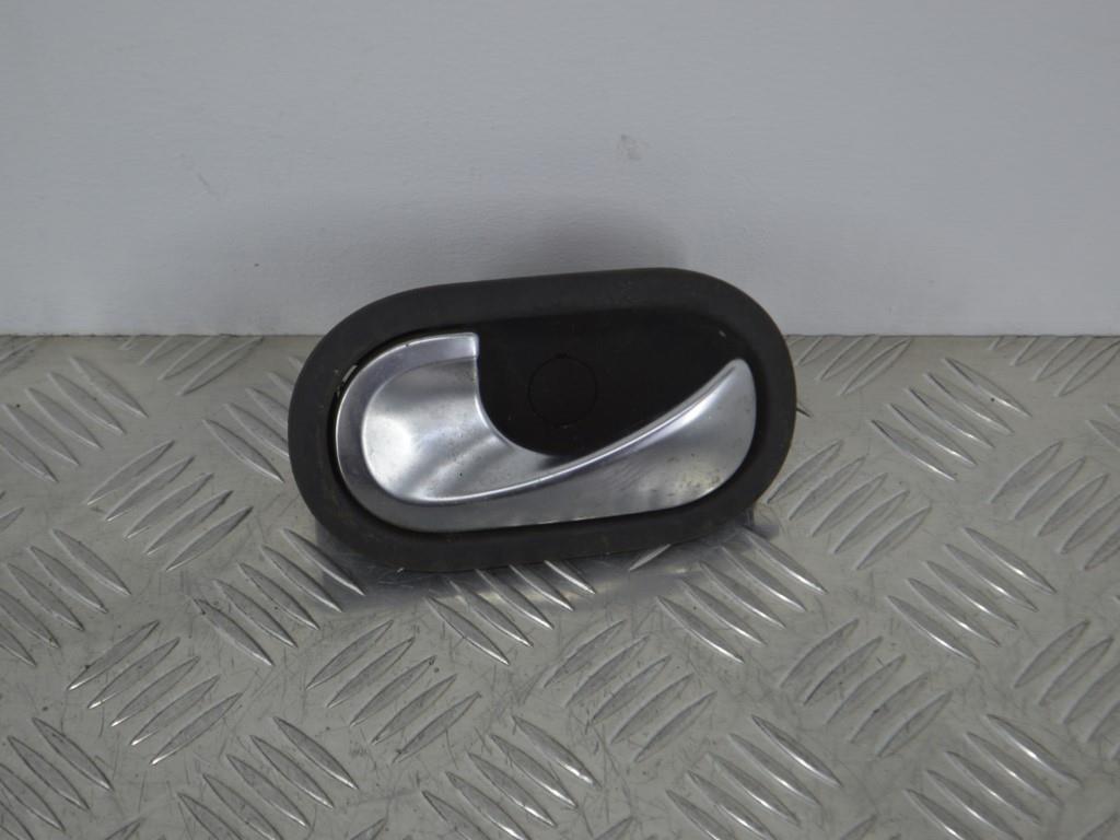 Ручка внутренняя передняя левая