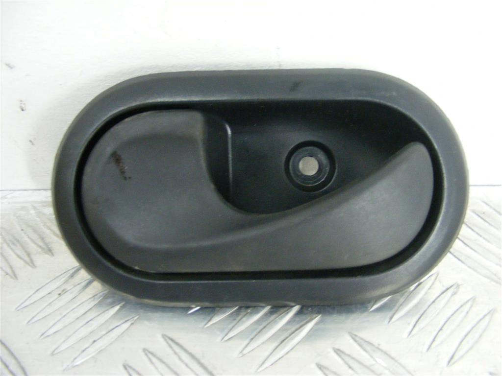 Ручка внутренняя передняя левая