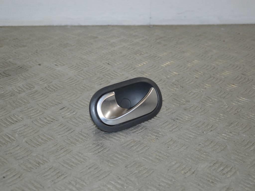 Ручка внутренняя передняя левая