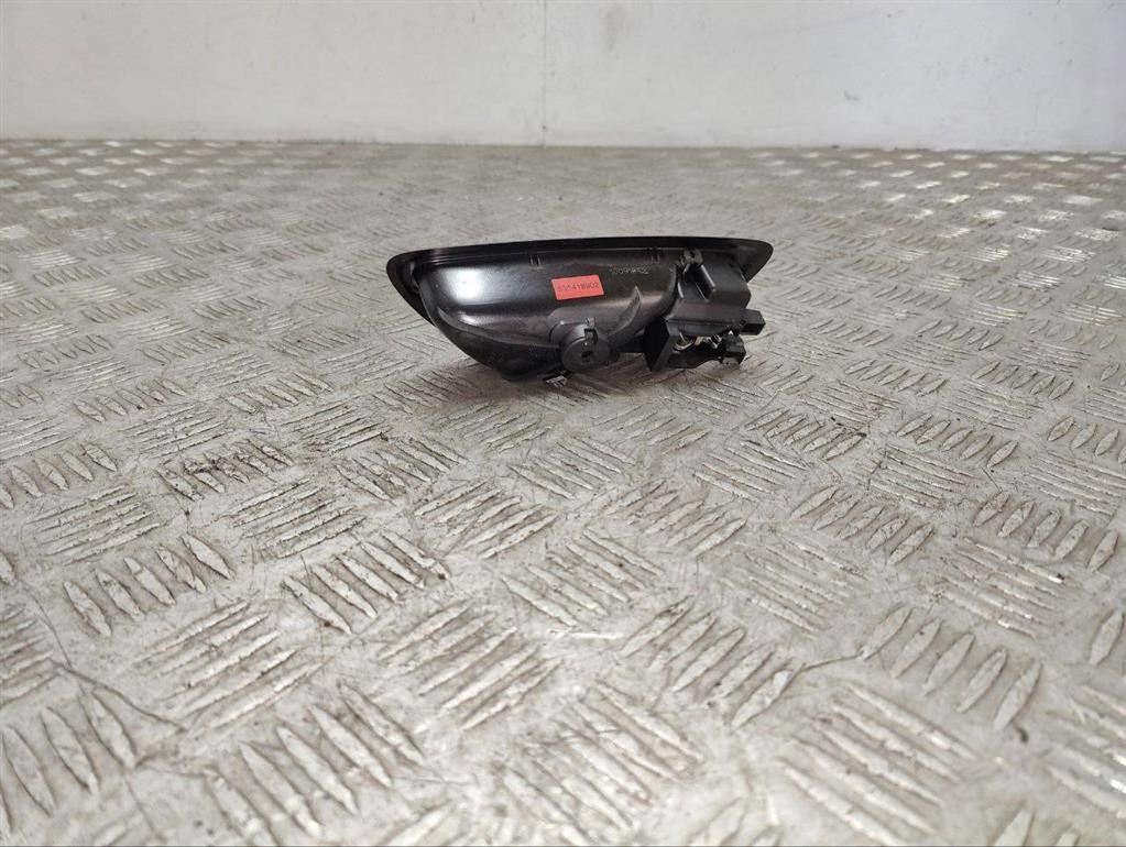 Ручка внутренняя задняя левая