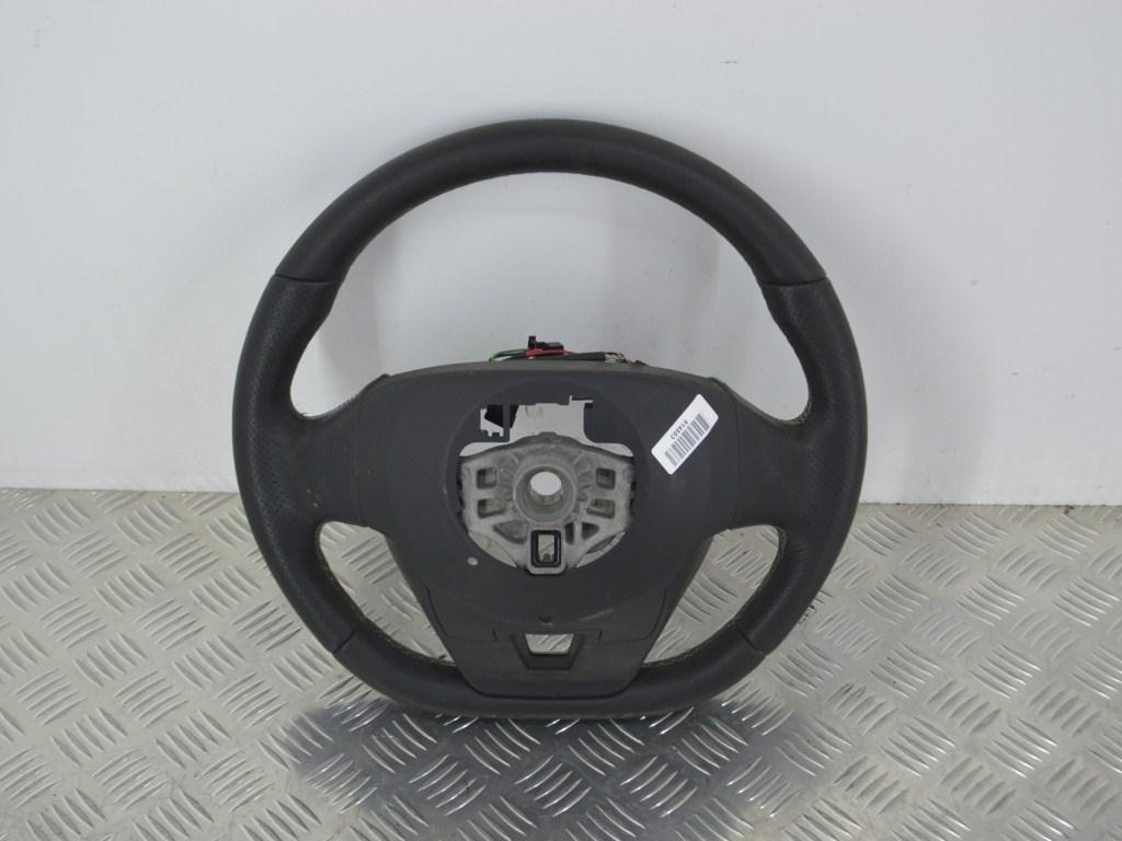 Руль Renault Laguna 3 (2007-2015) 484303213R