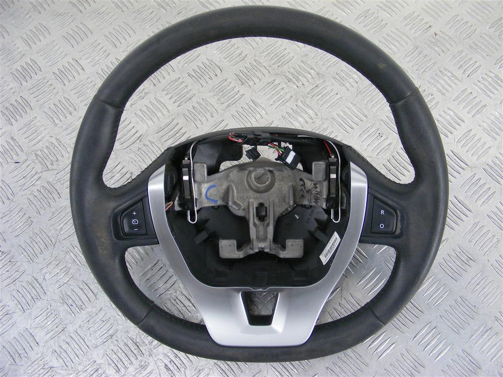 Руль Renault Laguna 3 (2007-2015) 484309781