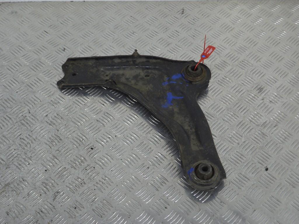 Рычаг передний левый Renault Laguna 2 (2001-2007)