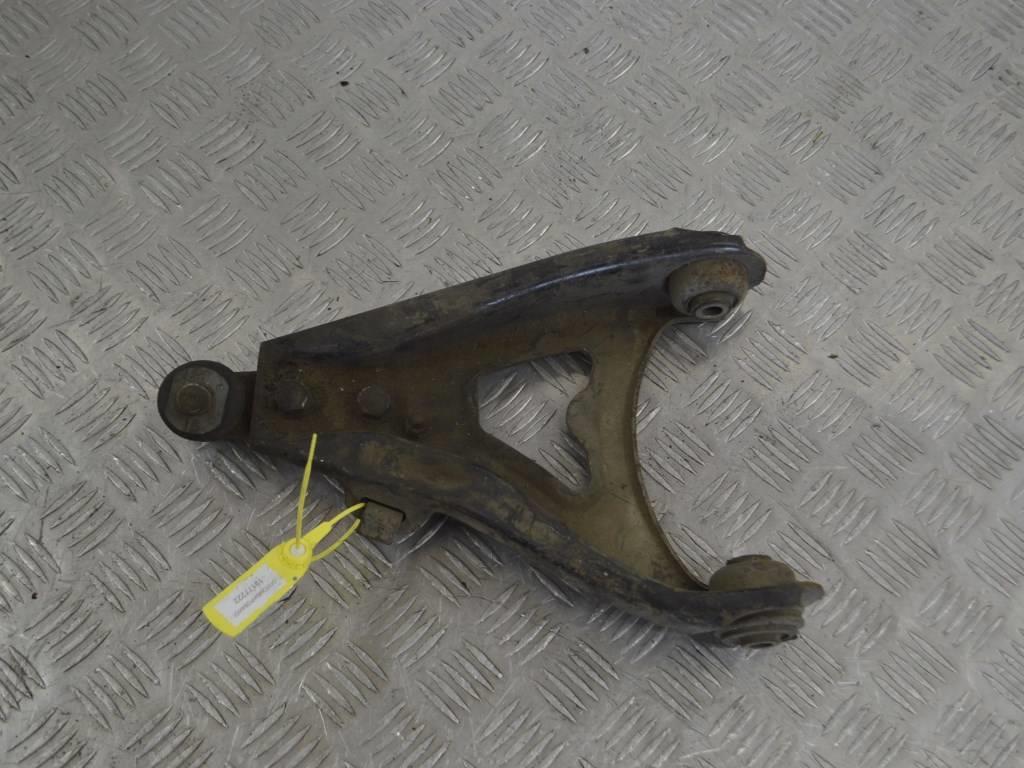 Рычаг передний левый Renault Scenic 1 (1996-2003)