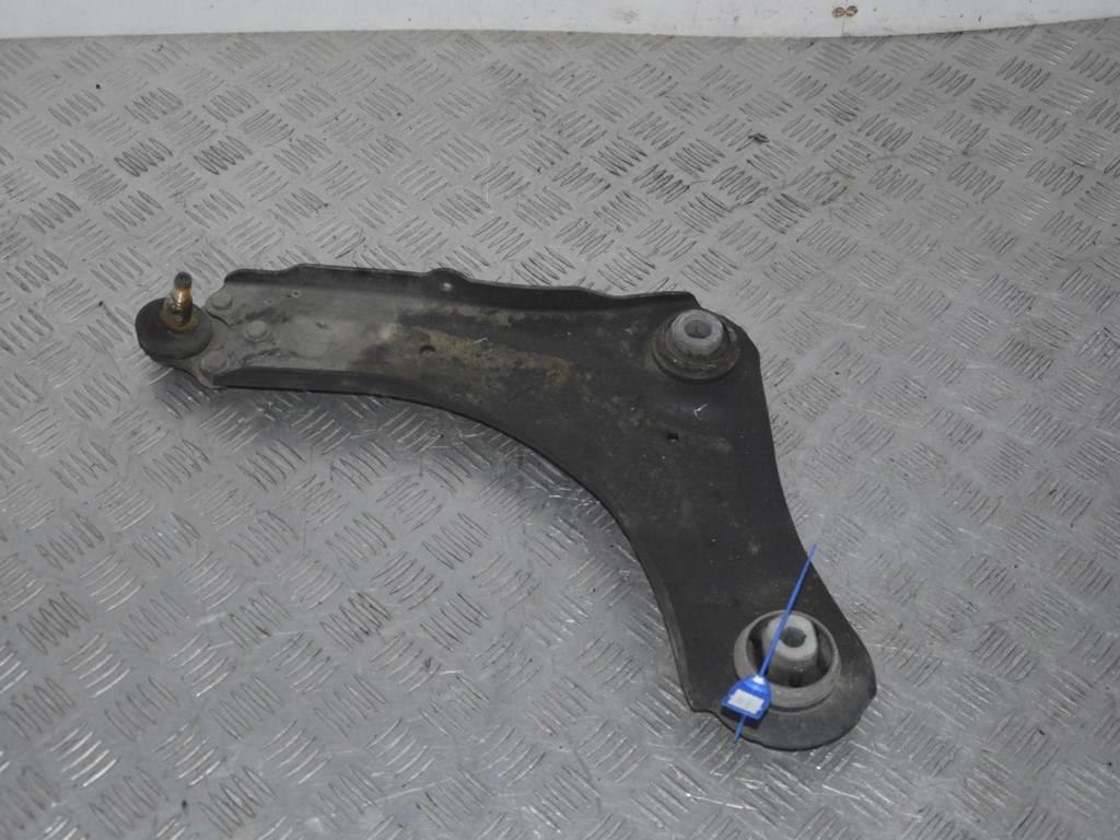 Рычаг передний левый