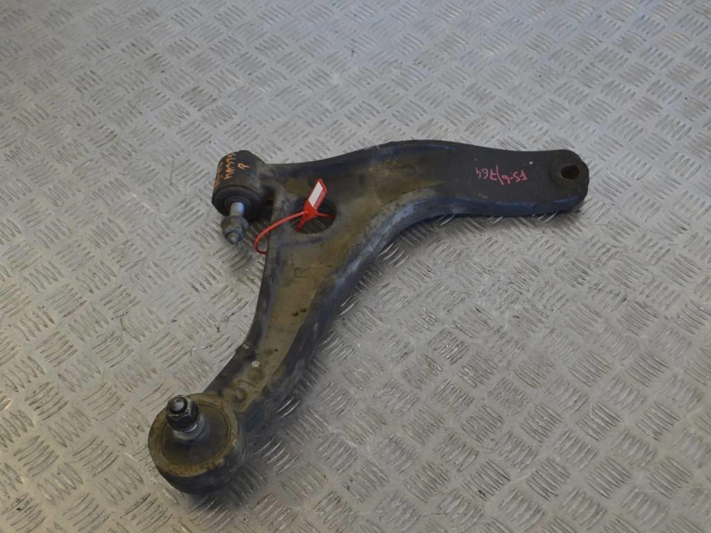 Рычаг передний правый