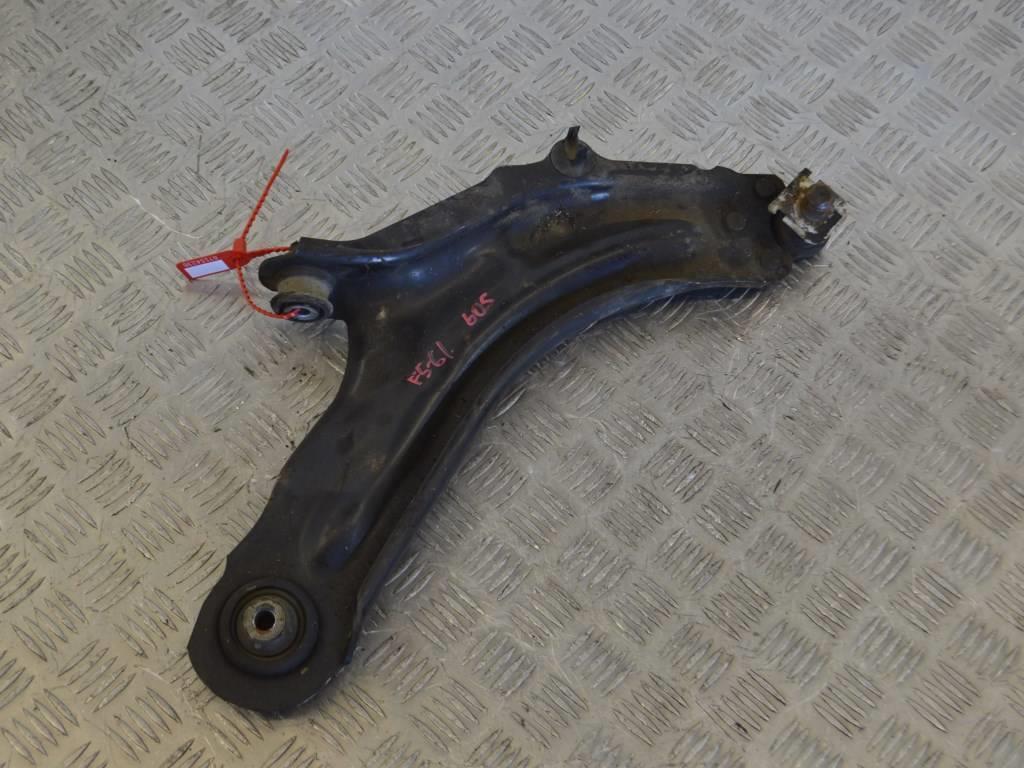 Рычаг передний правый