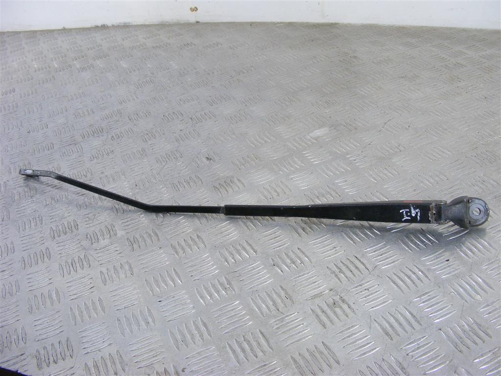 Щеткодержатель (поводок стеклоочистителя, дворник)