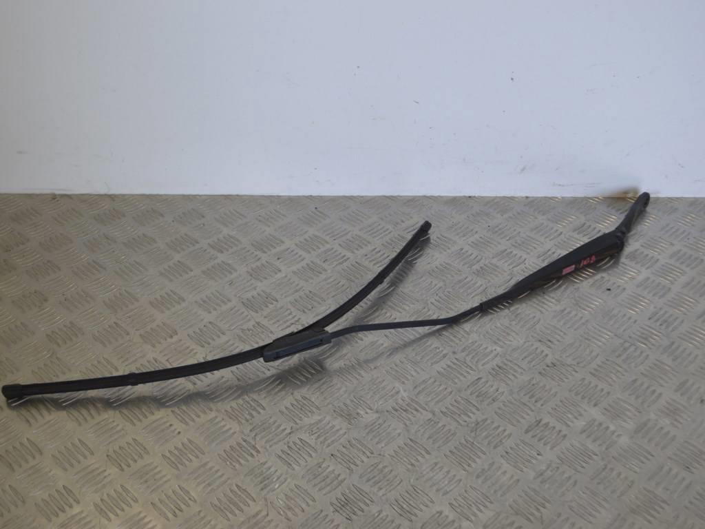 Щеткодержатель (поводок стеклоочистителя, дворник) Renault Laguna 3 (2007-2015) 288810001N