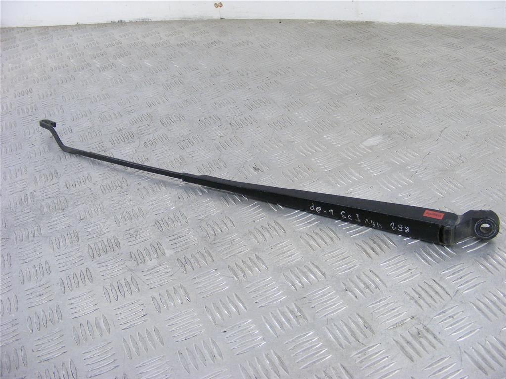 Щеткодержатель (поводок стеклоочистителя, дворник)