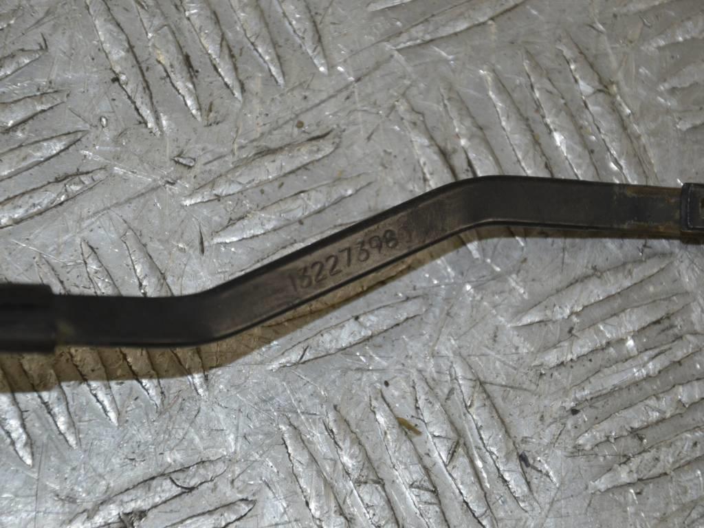 Щеткодержатель (поводок стеклоочистителя, дворник)