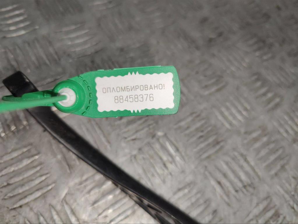 Щеткодержатель (поводок стеклоочистителя, дворник)