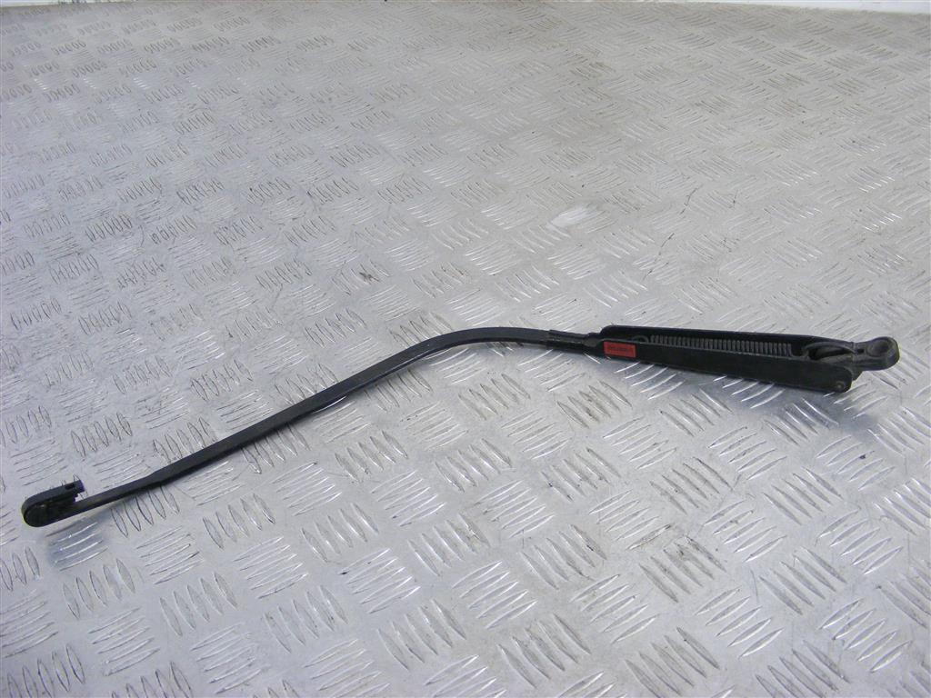 Щеткодержатель задний