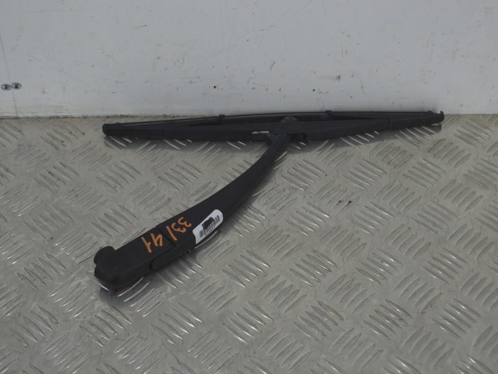 Щеткодержатель задний