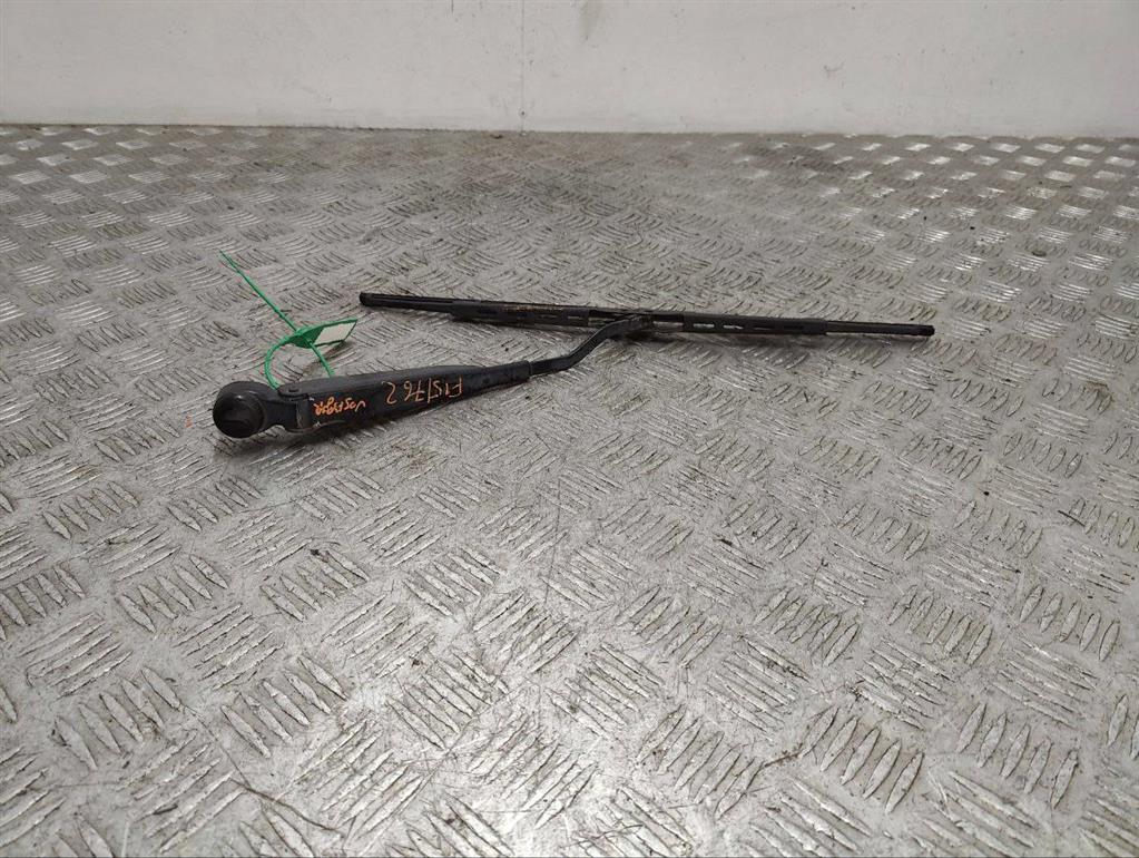 Щеткодержатель задний